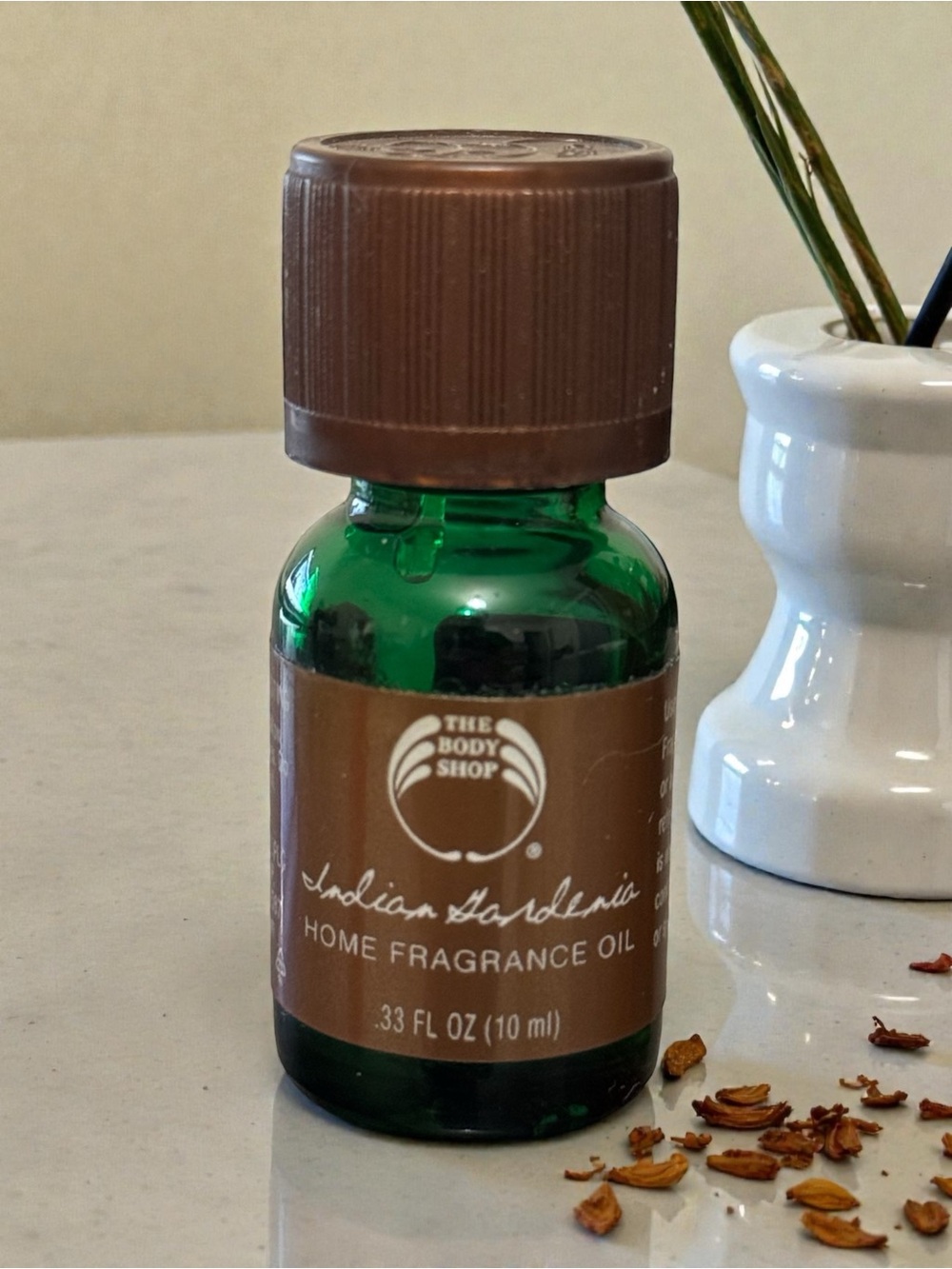 The Body Shop INDIAN GARDENIA Home Fragrance Oil 10mL Vintage 2001 Partial 50%